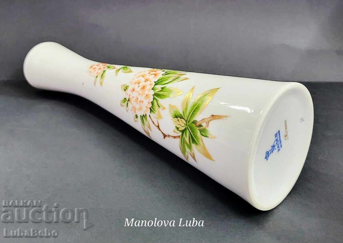 Παράδοση Πορσελάνινο βάζο AK Kaiser από τη σειρά Rosana Παράδοση Πορσελάνινο βάζο AK Kaiser από τη σειρά Rosana