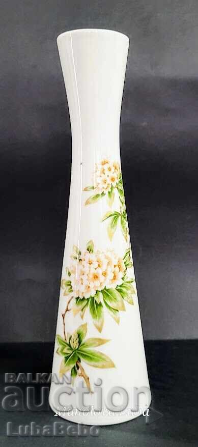 Πορσελάνινο βάζο AK Kaiser από τη σειρά Rosana Πορσελάνινο βάζο AK Kaiser από τη σειρά Rosana