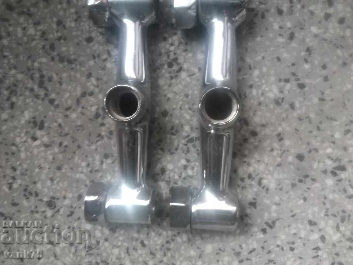 Două bucăți pentru robinet