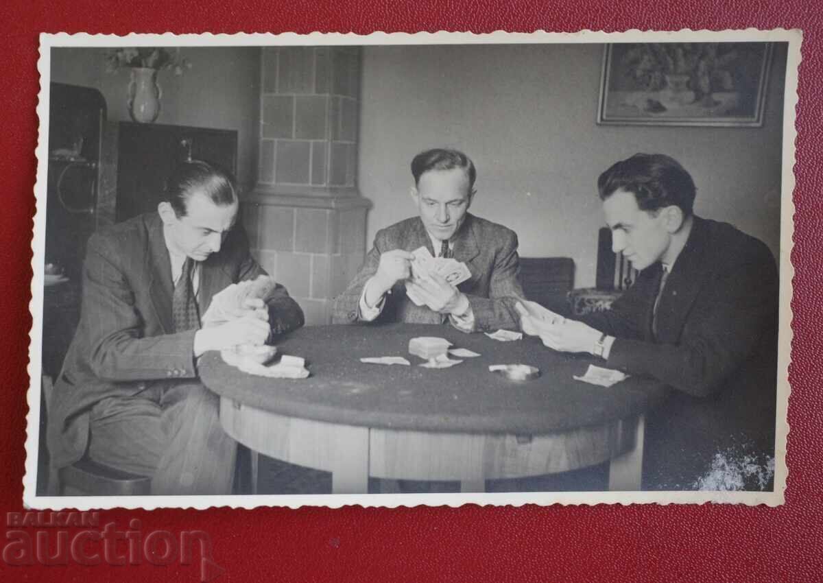 Nu pot traduce asta, deoarece nu este o listare de anunțuri