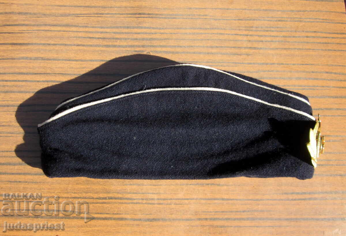 Δημοπρασία Βουλγαρικό υποβρύχιο καπέλο κεπέ του υποβρύχιου από την εποχή του σοσιαλισμού Δημοπρασία Βουλγαρικό υποβρύχιο καπέλο κεπέ του υποβρύχιου από την εποχή του σοσιαλισμού