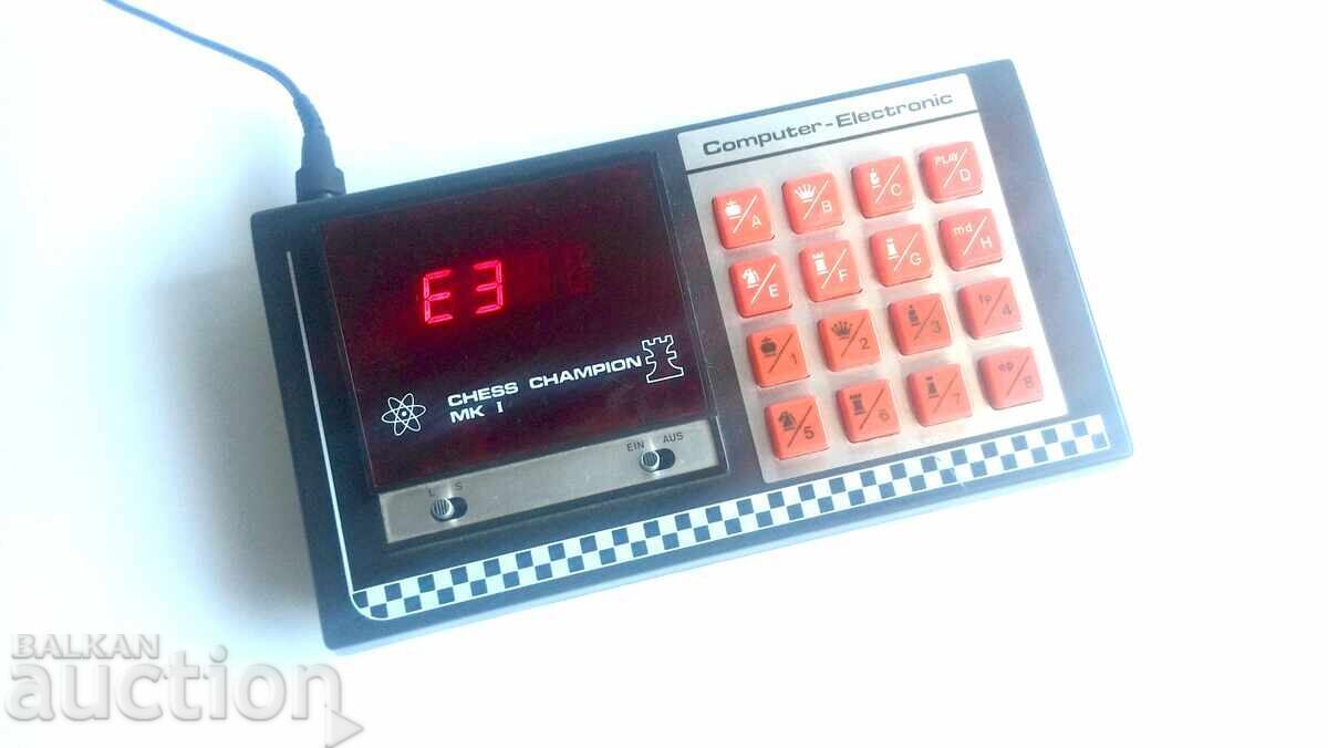 Livrarea Prima mașină de șah oficială din 1978. Livrarea Prima mașină de șah oficială din 1978.