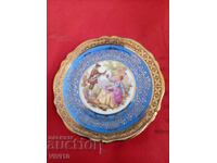 Αρχαίο πιάτο ΛΙΜΟΖ, ΜΙΝΙΑΤΟΥΡΑ