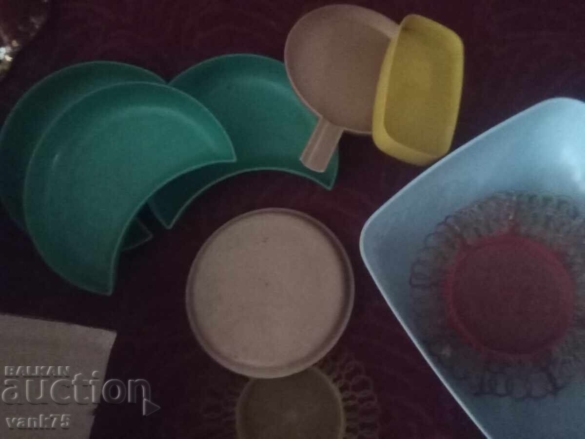 Delivery of A whole lot of household dishes