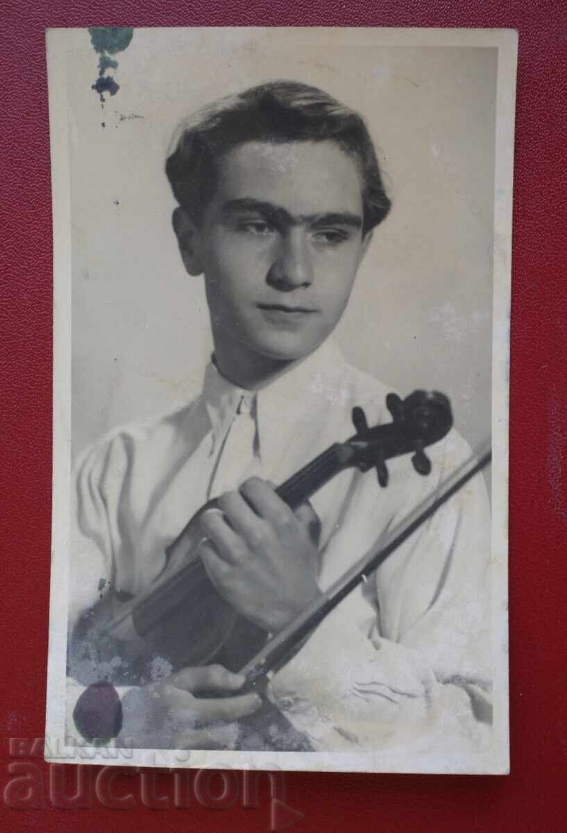 Βάσκο Αμπατζιέφ