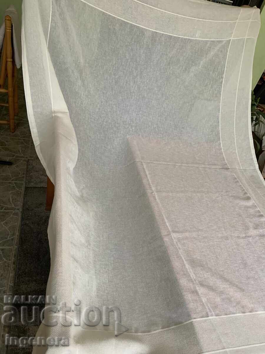 Tablecloth polyester used briefly - 2 x 1.5