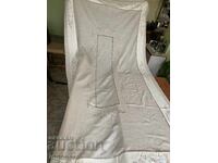 HUSA DE MASĂ FOLOSITĂ SCURT TIMP - 2.4 X 1.4 M