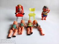 Mici păpuși de plastic cu ochi adormiți - 13cm - vintage