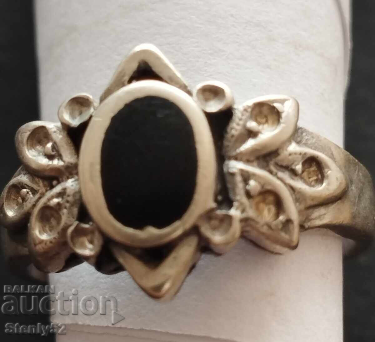 Silver ring 2.66 gr. silver grade 925 Silver ring 2.66 gr. silver grade 925