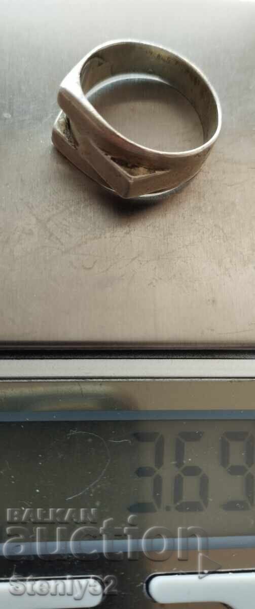 Inel din argint 3.69 gr. proba 925 pe argint