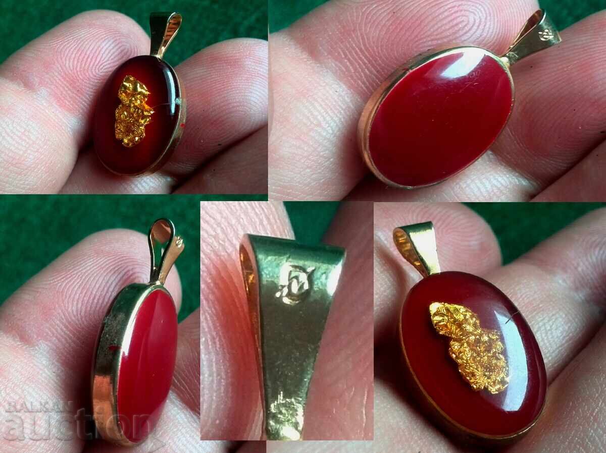 Auction Gold leaf pendant Auction Gold leaf pendant