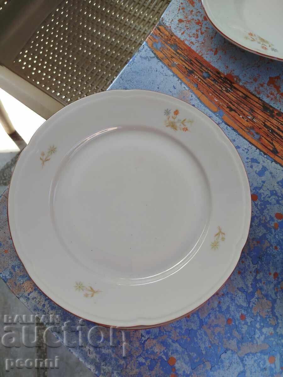 Isida Porcelain Dinnerware Set with price 35.00 BGN | € 17.90