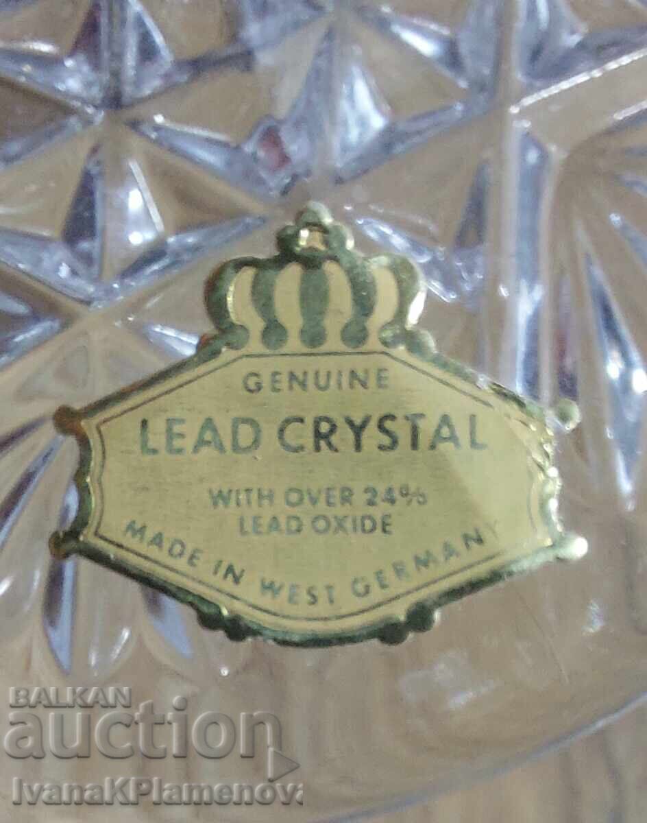 Licitație Sfeșnic sticlă cristal pentru cunoscători
