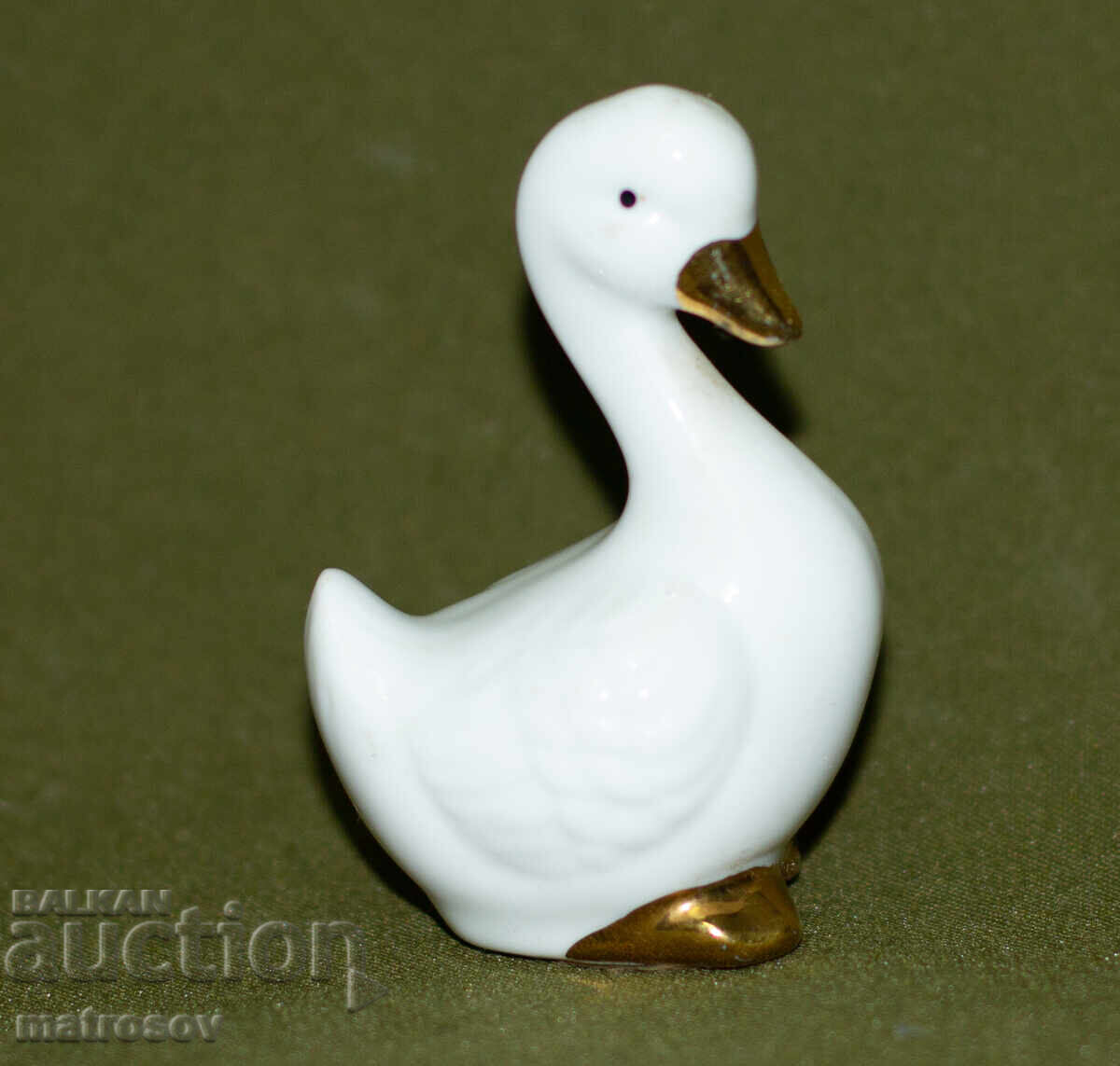 Доставка на Стара декоративна порцеланова статуетка на пате