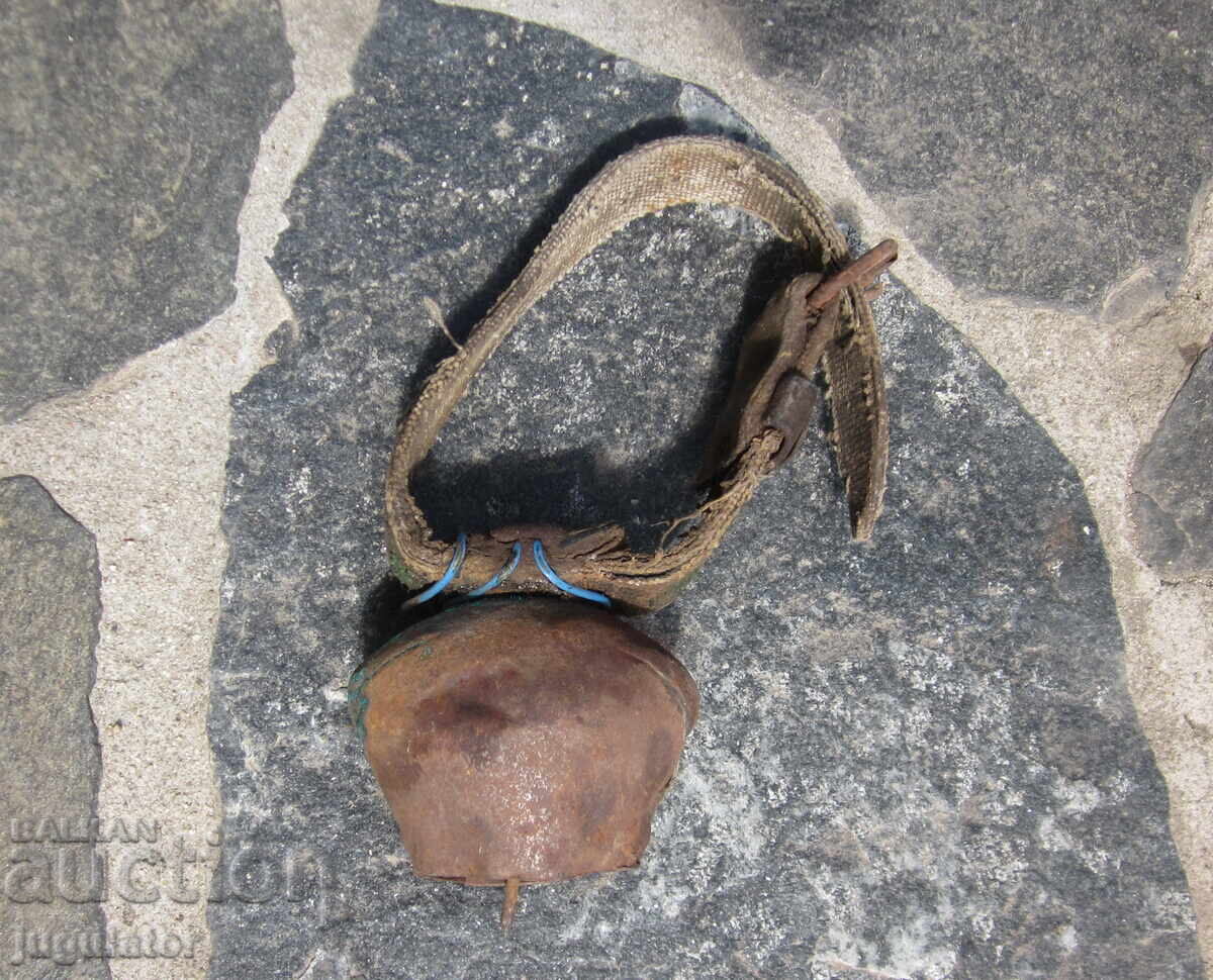 Παλιά, αντίκα, Βουλγάρικη κουδούνα, παλιό κουδούνι με τιμή 35.00 BGN | € 17.90