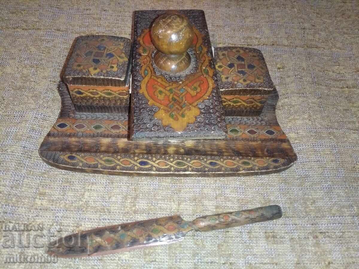 Ξύλινο μελανοδοχείο