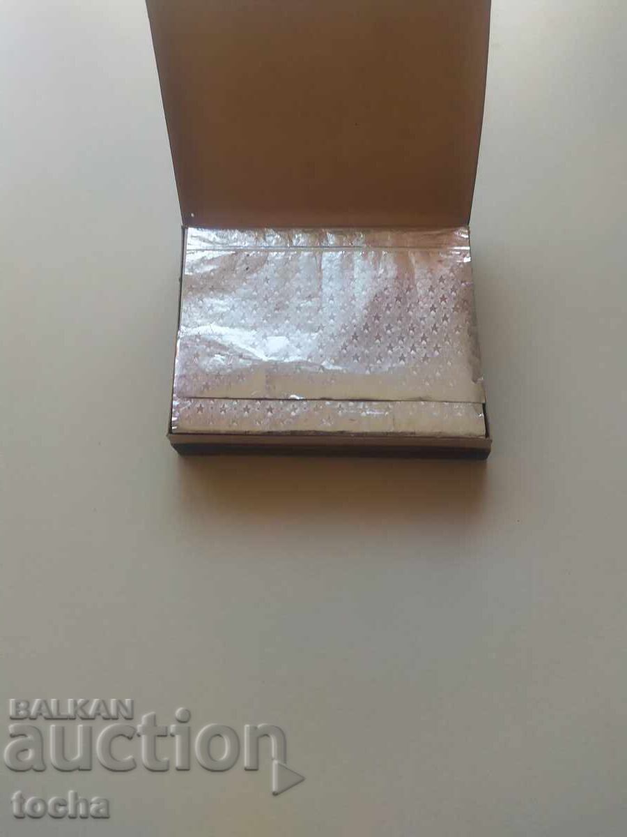 Παλιά τσιγάρα από τσαρικό, γεμάτο κουτί, BZC με τιμή 49.80 BGN | € 25.46