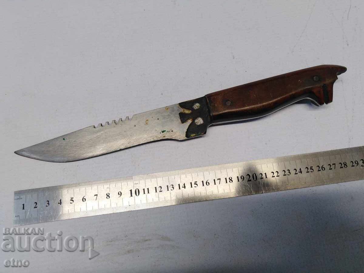 Old Bulgarian Knife - Dog's Head with price 45.00 BGN | € 23.01 Old Bulgarian Knife - Dog's Head with price 45.00 BGN | € 23.01