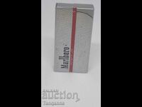 Brichetă Marlboro