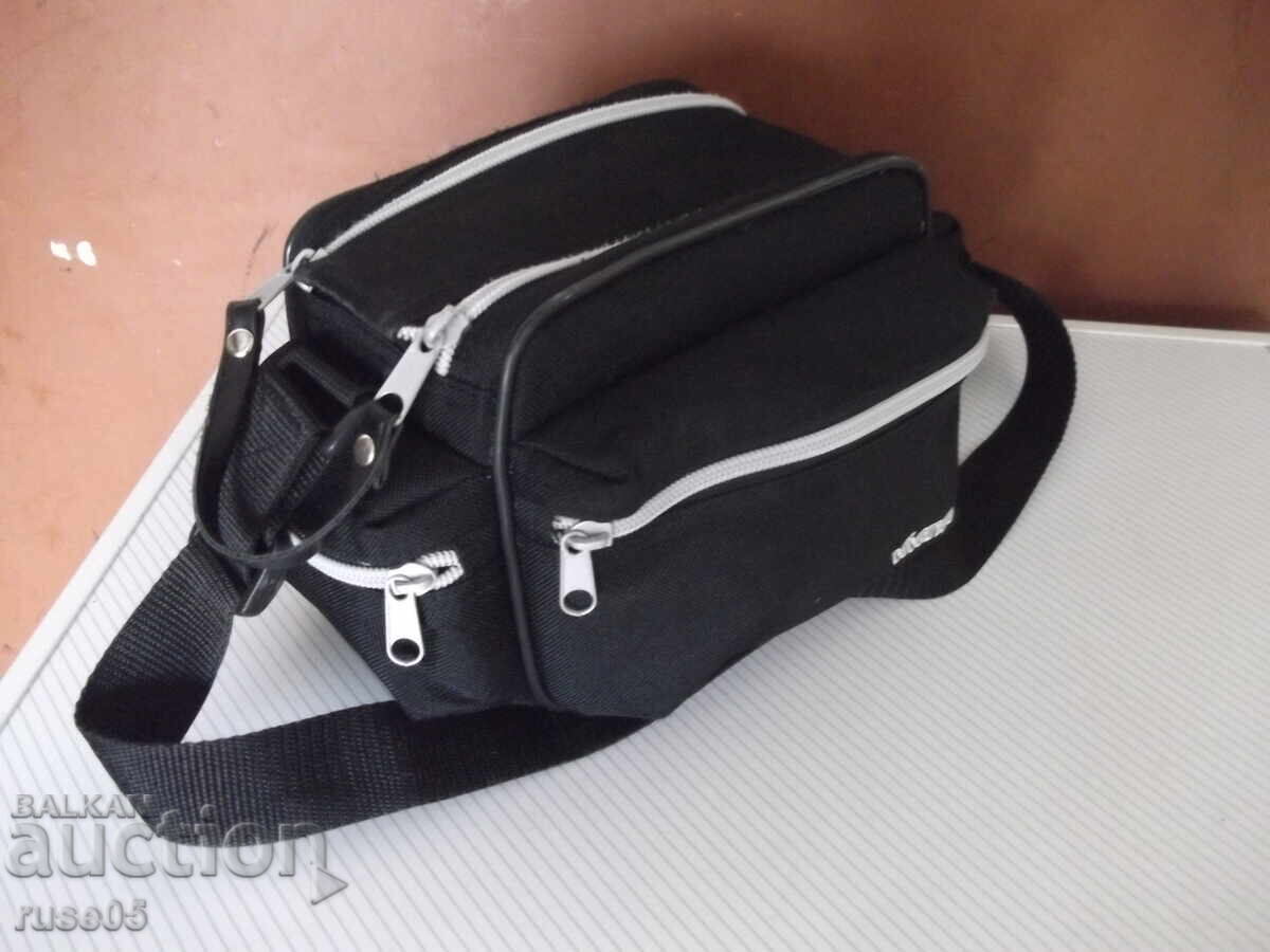 "Vivanco" bag for camera, camcorder, and others - 7