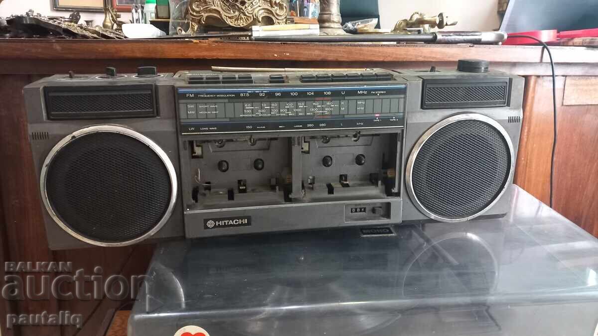 Hitachi Dual Cassette Tape Deck