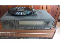 Ραδιογραμμόφωνο Καντάτα 4