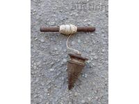 Μεγάλο, τεράστιο αλφάδι οικοδόμου