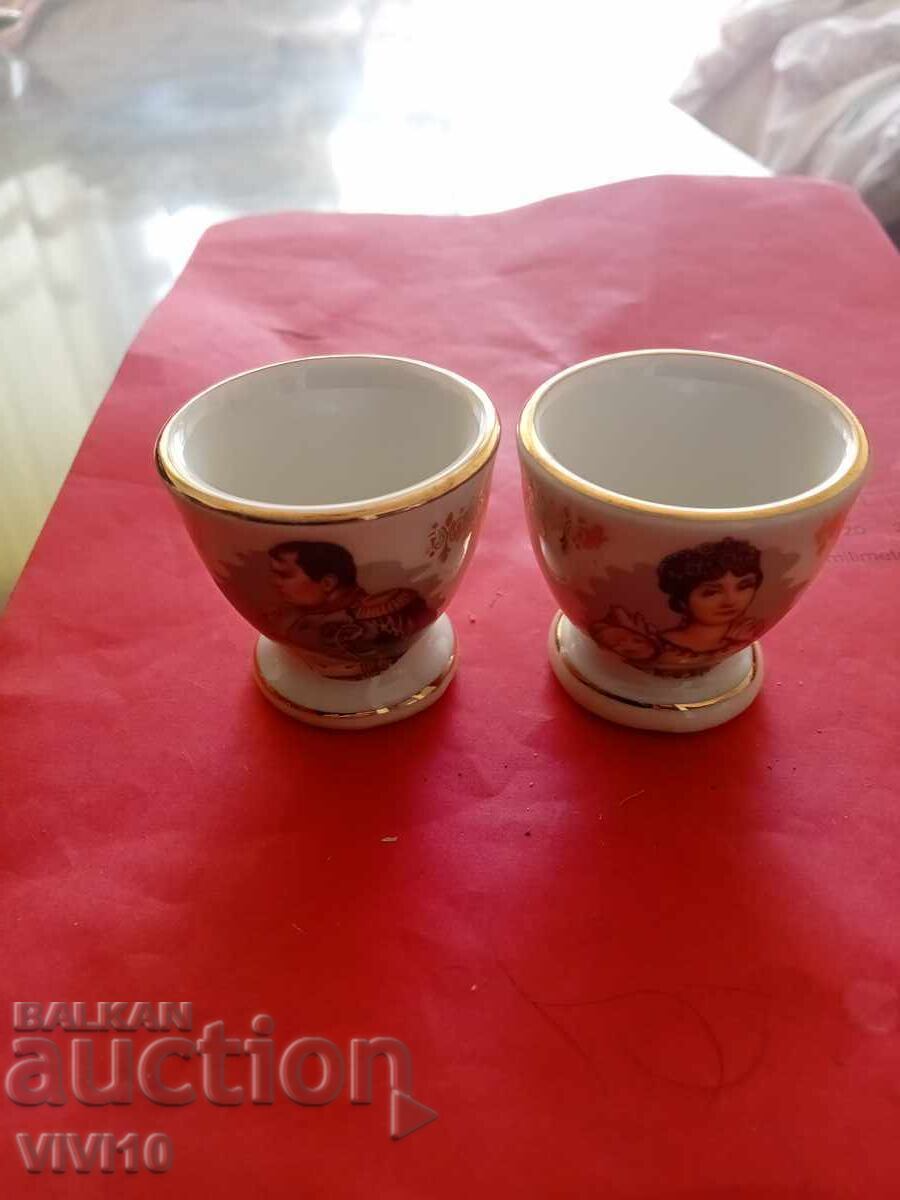 Старинни чаши, поставки за яйца Старинни чаши, поставки за яйца