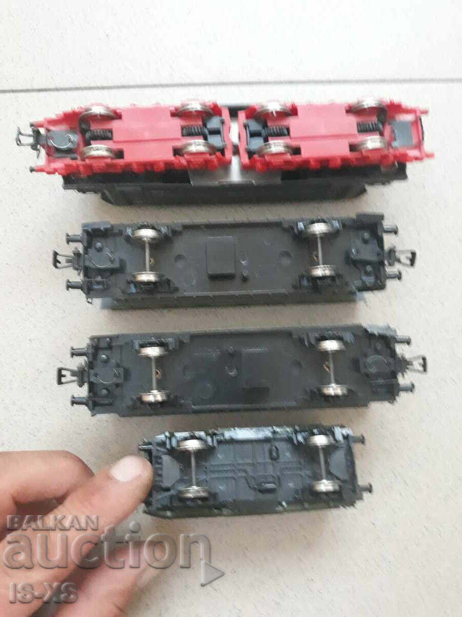 Влакче PIKO - 7 Влакче PIKO - 7