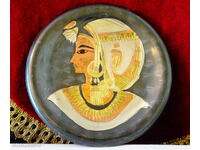 Farfurie de perete egipteană, panou, Cleopatra