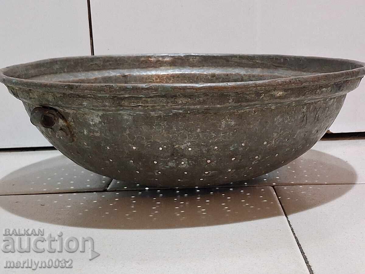 Livrarea strecuratoare veche de cupru oala de cupru, ceaun cu strecuratoare ceaun cazan