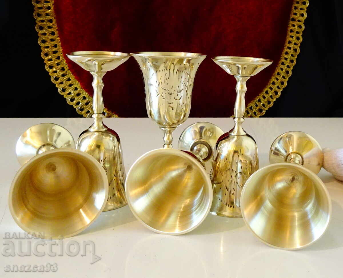 Exquisite bronze brandy cups, embossed with price 156.00 BGN | € 79.76