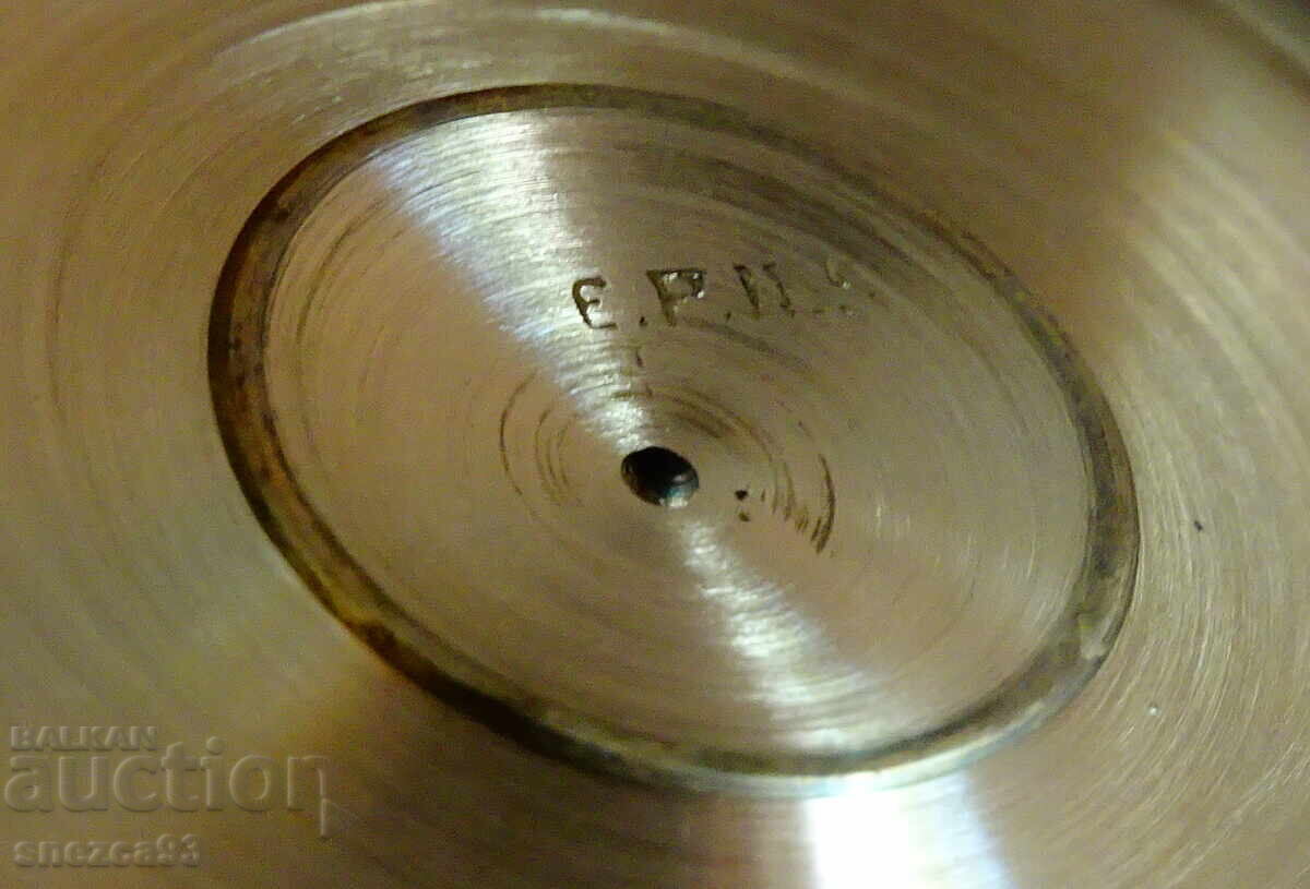 Exquisite bronze brandy cups, embossed - 6