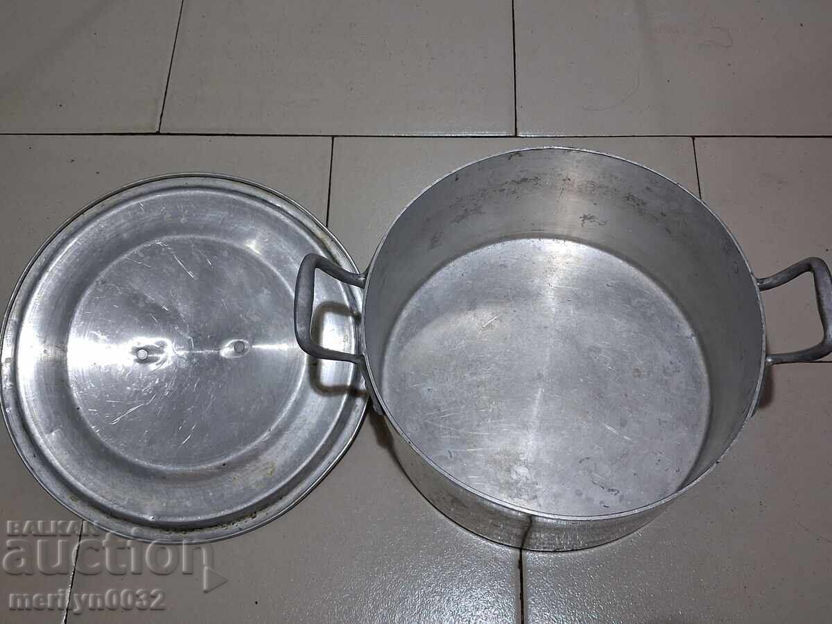 Old branded pot with lid, aluminum, 40s, kitchenware with price 73.00 BGN | € 37.32