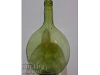 Sticlă veche de vin, damigeană, borcan, damigeană
