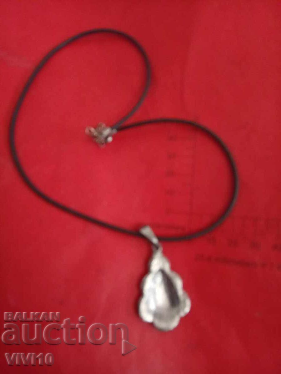 Antique enamel necklace with price 40.00 BGN | € 20.45