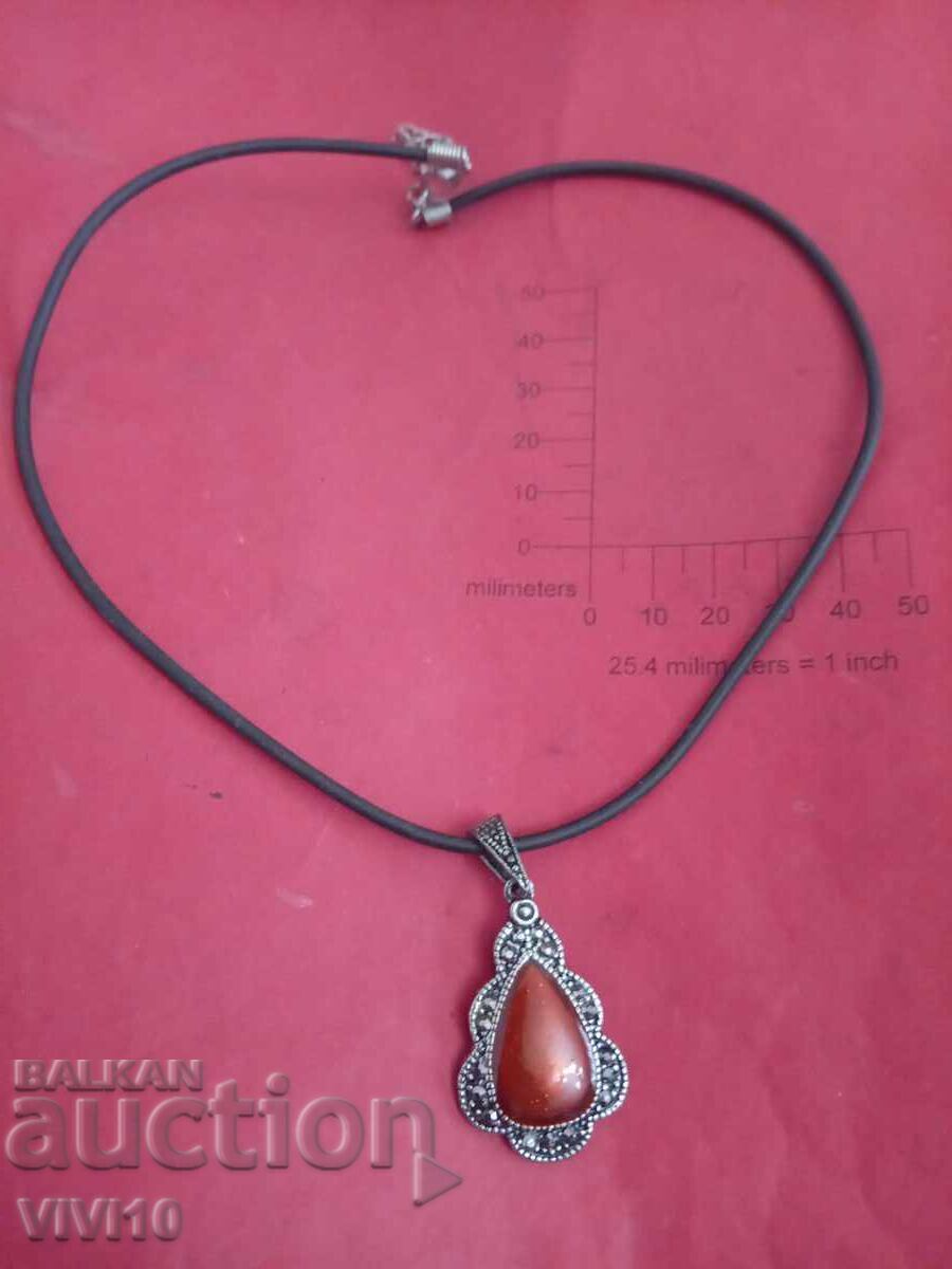 Colier vechi cu email