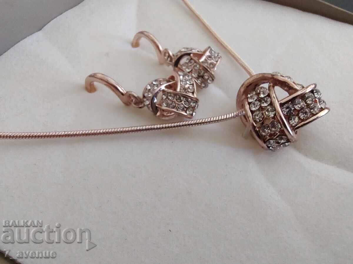 Παράδοση Σκουλαρίκια, κολιέ κόσμημα, σετ ροζ χρυσό 22.08.25