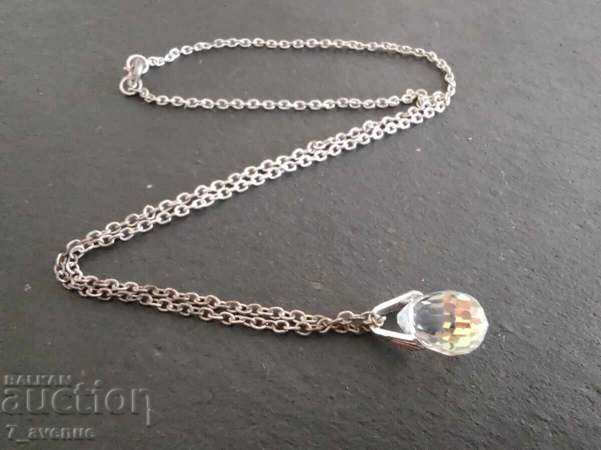 Colier cu pandantiv interesant 22.08.25 - 5