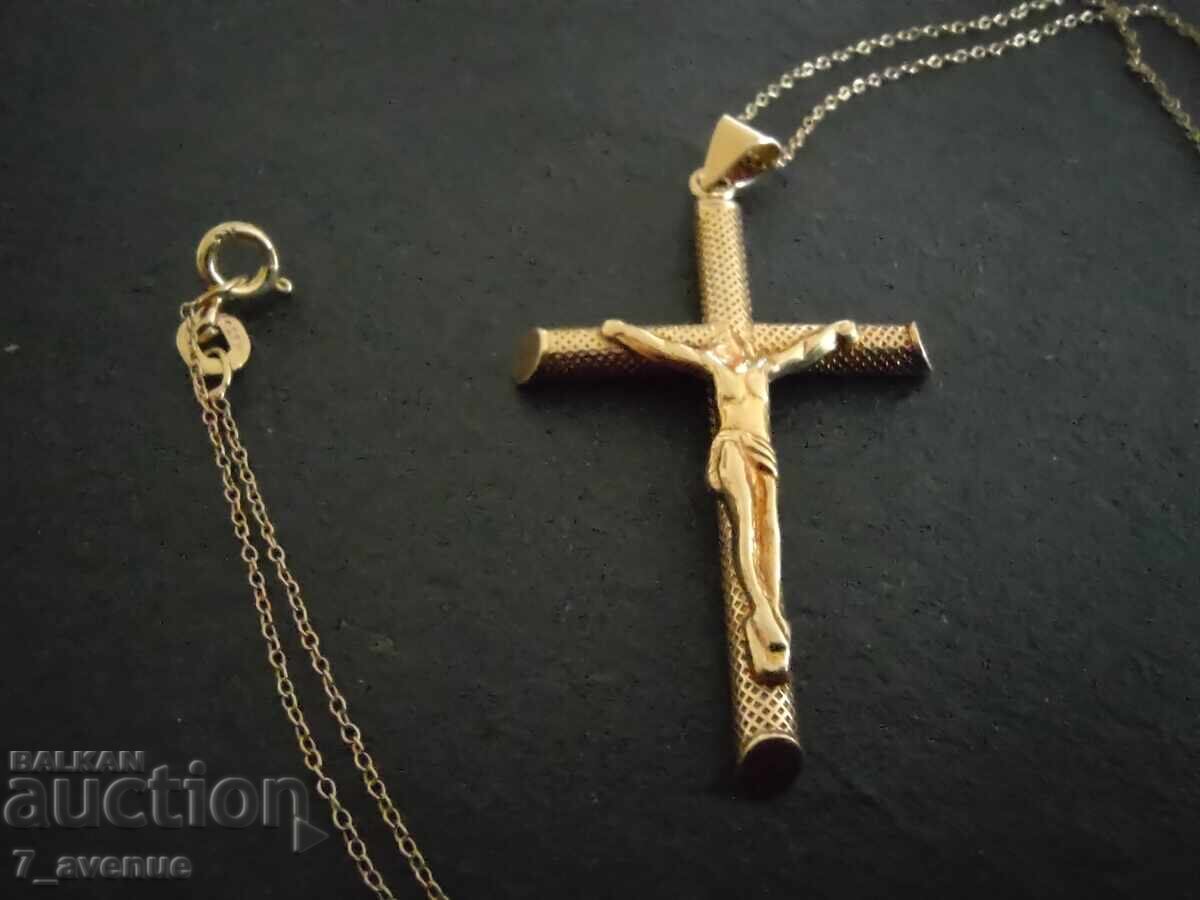 Colier cu cruce, argint 925 placat cu aur 22.08.25 cu preț 129.00 BGN | € 65.96
