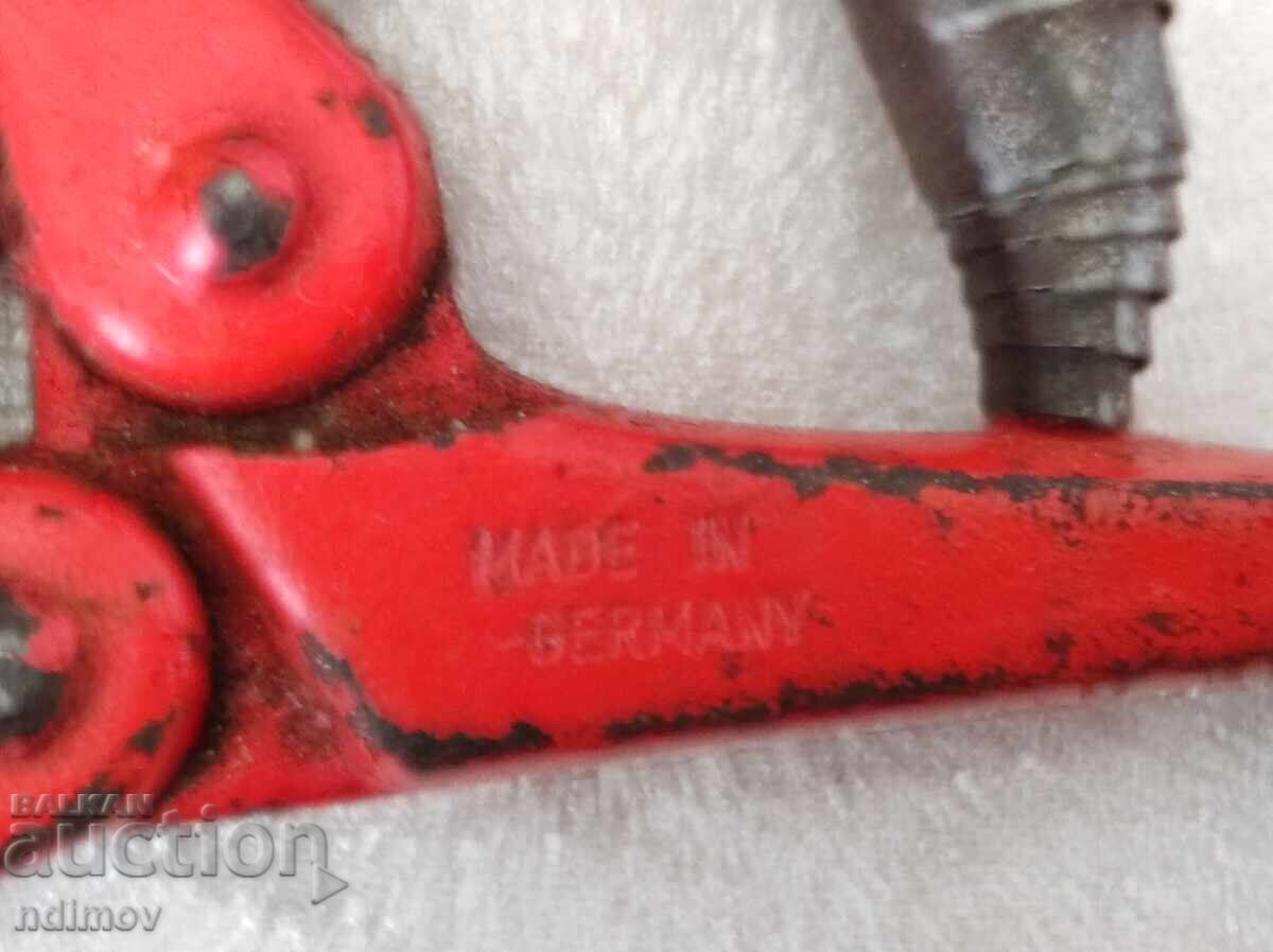 Качествени немски клещи секачки с цена 35.00 лв. | € 17.90 Качествени немски клещи секачки с цена 35.00 лв. | € 17.90