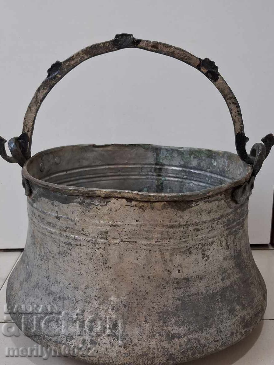 Калайдисан котел, бакър, водник, медник меден съд