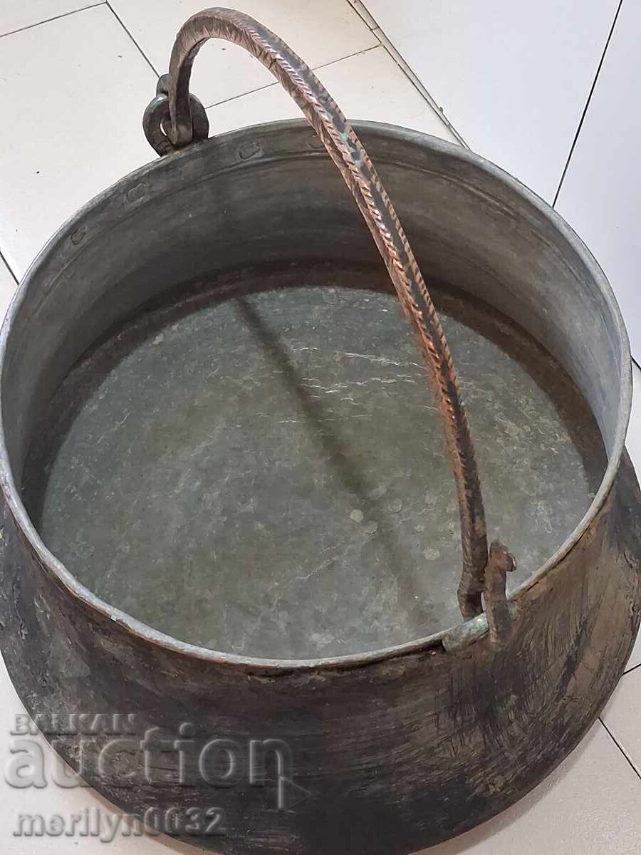 Harania veche, vas de cupru, ceaun mare, cupru, praf - 6 Harania veche, vas de cupru, ceaun mare, cupru, praf - 6