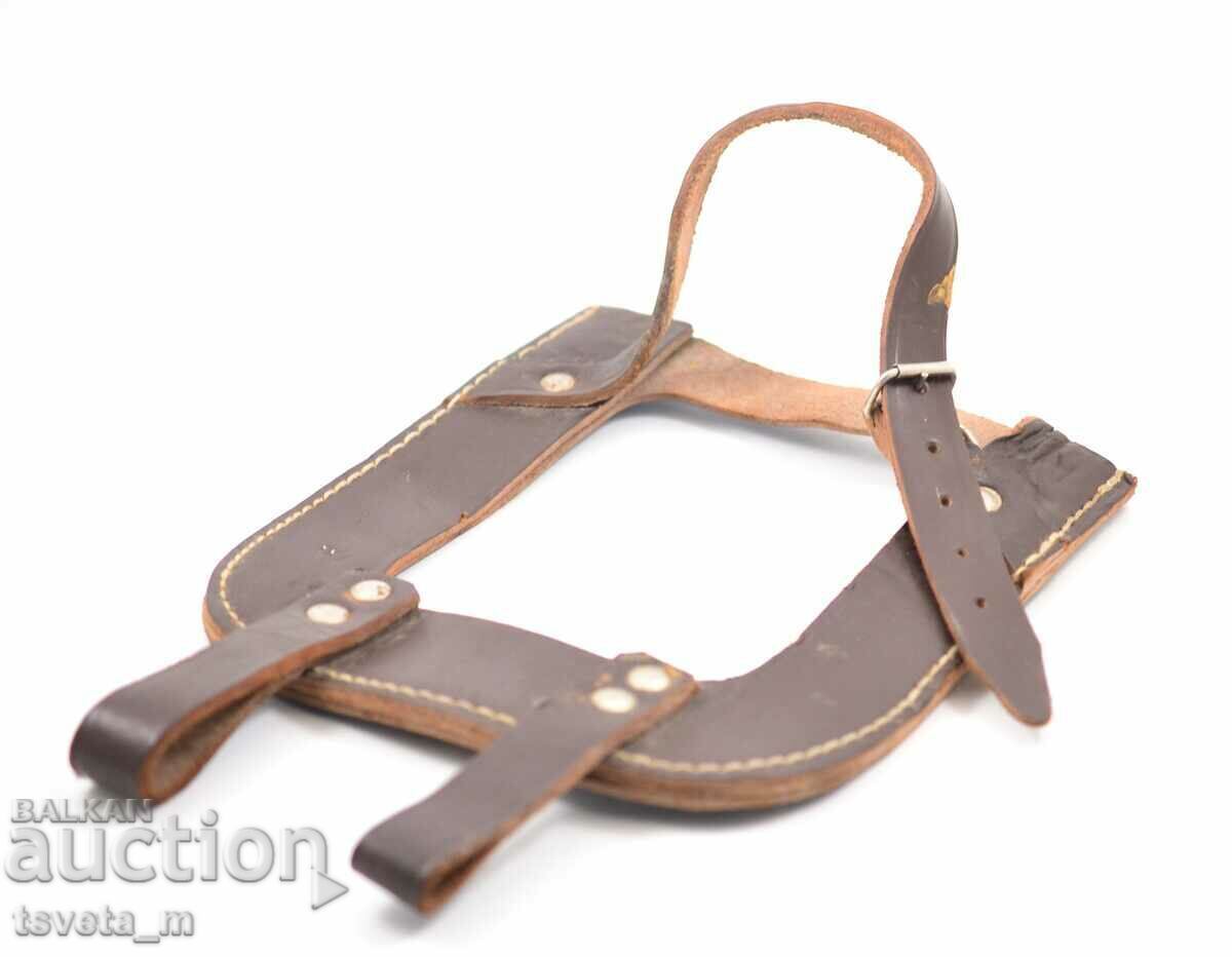 Delivery of Each cover for a soldier's shovel