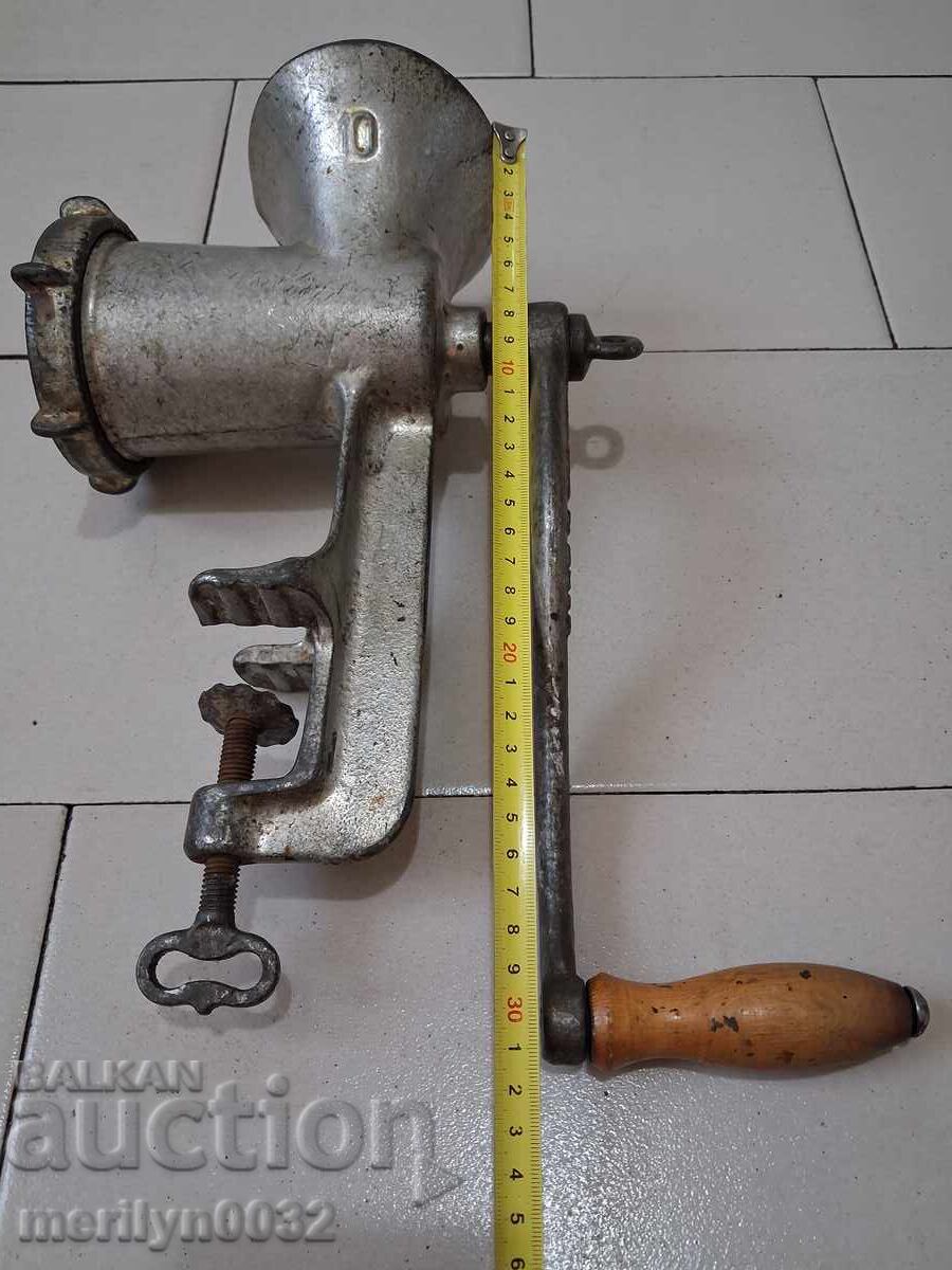 Old meat grinder, grinder with price 47.00 BGN | € 24.03
