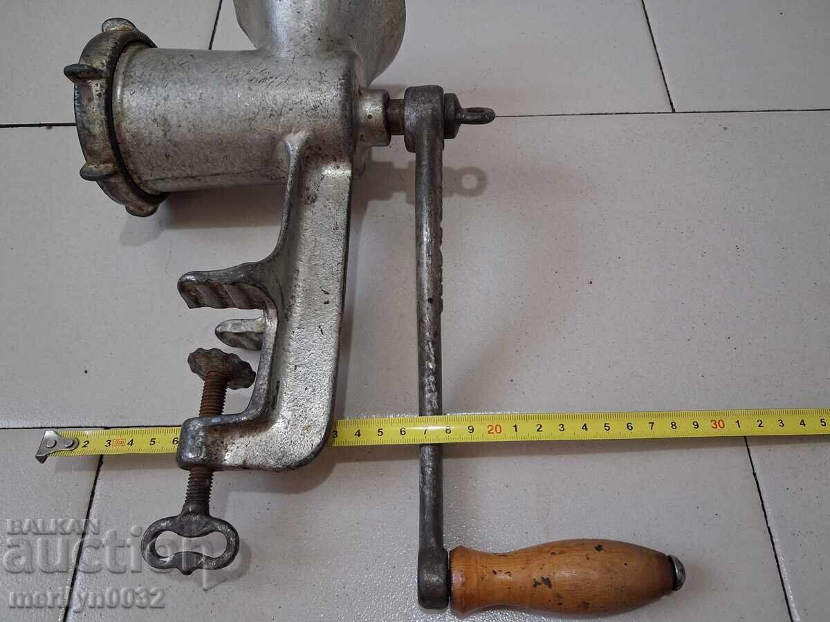 Auction  Old meat grinder, grinder