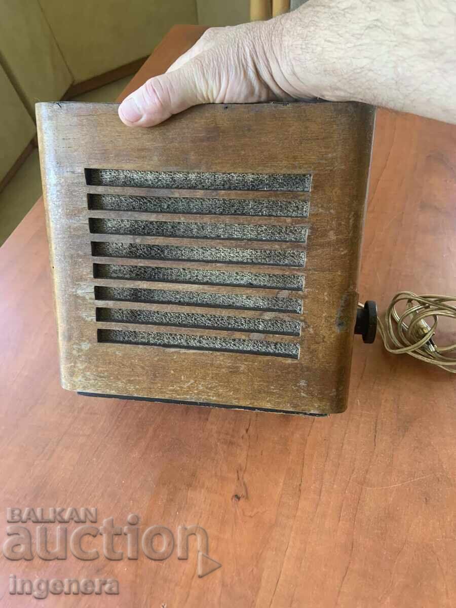 РАДИО РАДИОТОЧКА ГОВОРИТЕЛ СТАРИНЕН ДЪРВО с цена 35.00 лв. | € 17.90