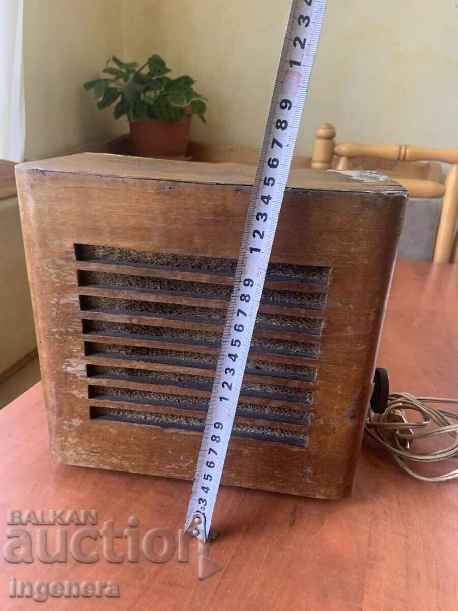 Доставка на РАДИО РАДИОТОЧКА ГОВОРИТЕЛ СТАРИНЕН ДЪРВО