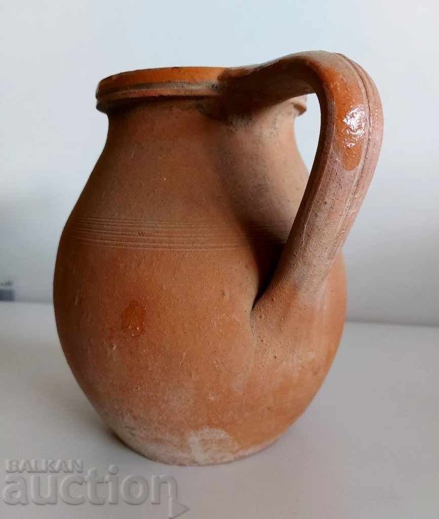 Delivery of OLD AUTHENTIC CERAMIC JUG HANDLE VESSEL POT HEALTHY