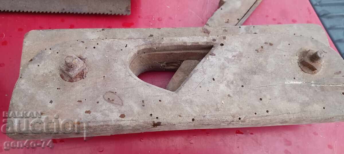 Auction Old woodworking tools Auction Old woodworking tools